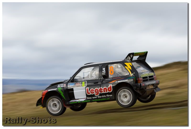 IMAGE: http://img.photobucket.com/albums/v35/jbanbury/1D3_0556.jpg