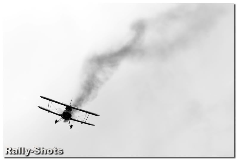 IMAGE: http://img.photobucket.com/albums/v35/jbanbury/1D3_6192.jpg