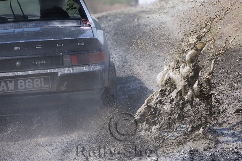 IMAGE: http://img.photobucket.com/albums/v35/jbanbury/1D3_8509-1.jpg