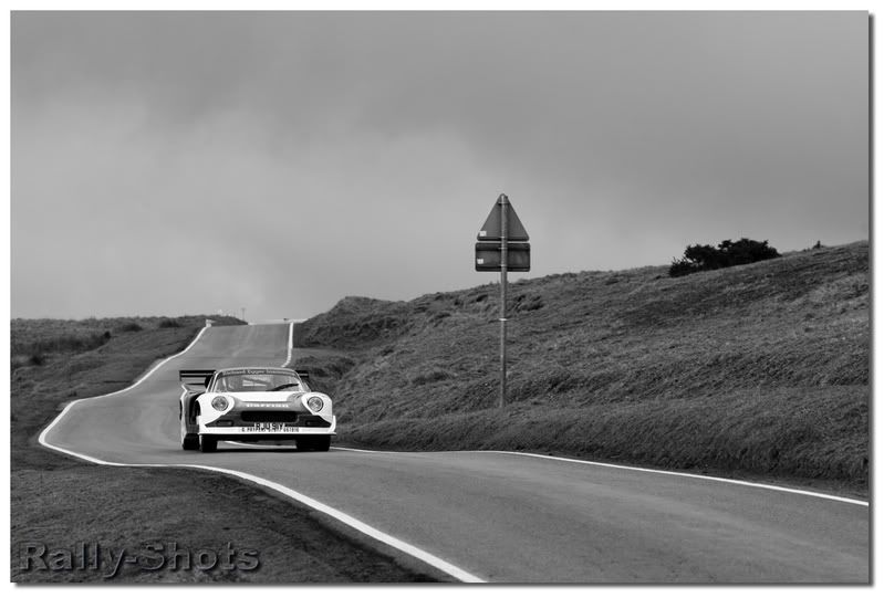 IMAGE: http://img.photobucket.com/albums/v35/jbanbury/1D3_9798.jpg