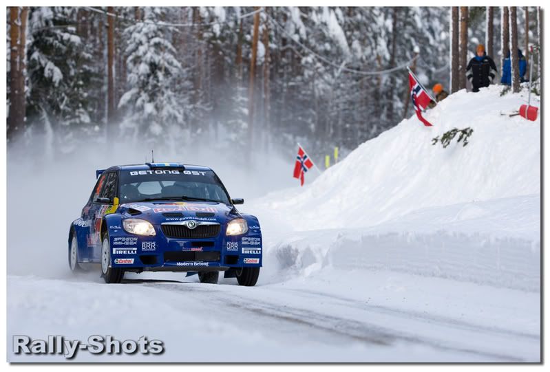 IMAGE: http://img.photobucket.com/albums/v35/jbanbury/800_9106.jpg