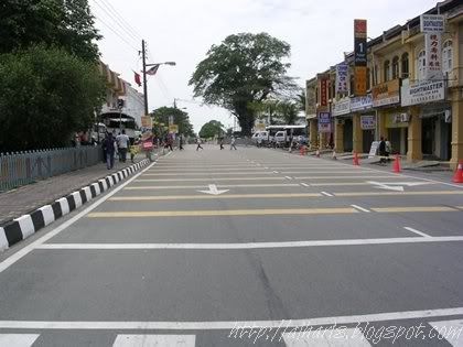 Depan tuh.. 500m to finish line