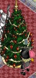 Cyndie left her tree up too long