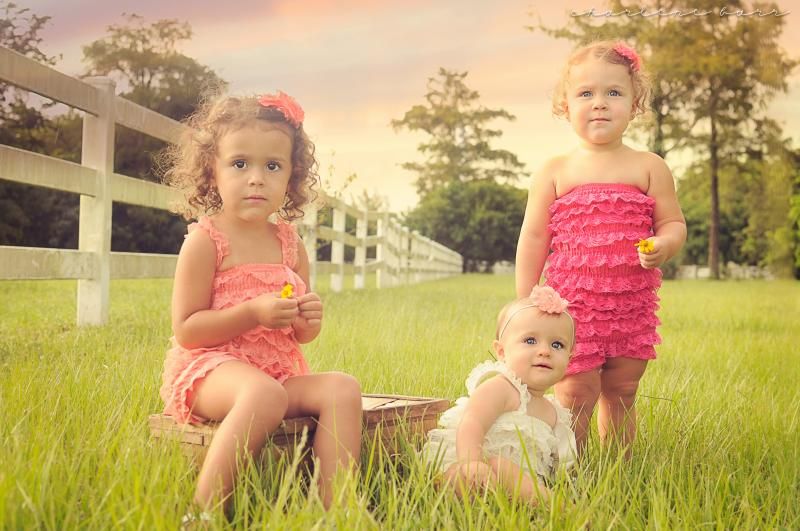 3 toddler girls photoshoot; vintage baby girls photo shoot; golden hour lace photos