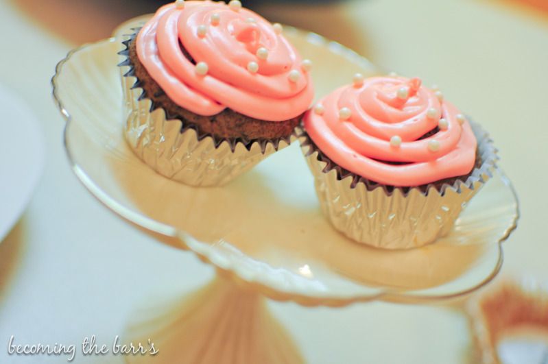oreo pink cupcakes with pearl sprinkles