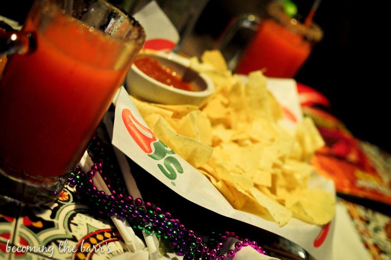 chili's chips and salsa and strawberry margarita