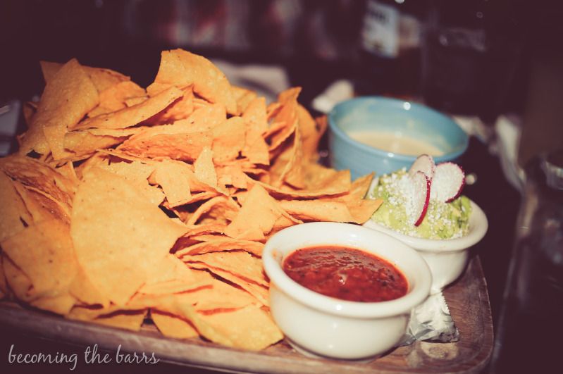 El Taco chips and salsa