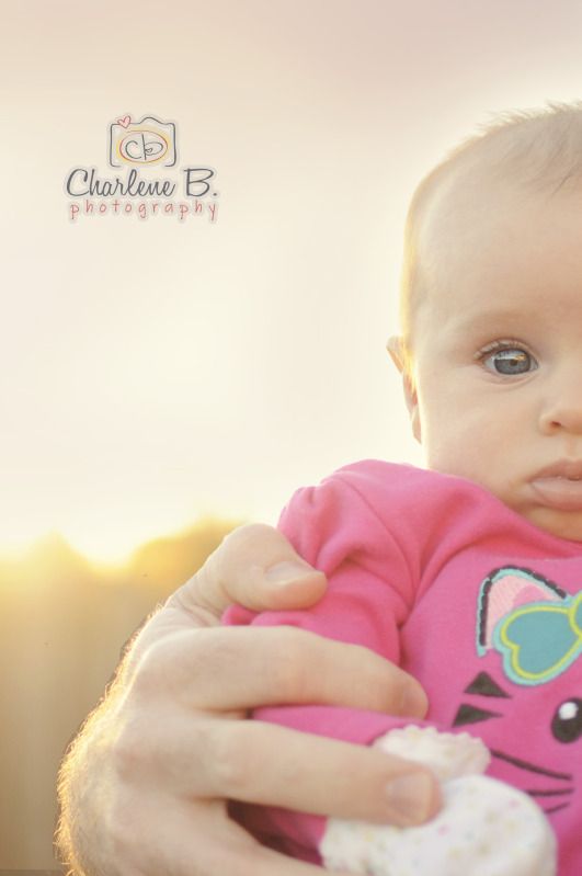 baby in sunlight photography; beautiful catchlights on eyes photos