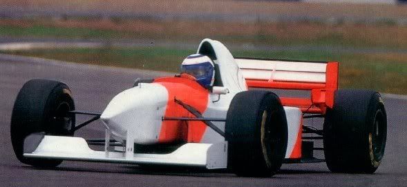 Prost_McLaren_1995.jpg