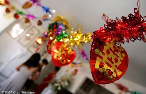 IMAGE: http://img.photobucket.com/albums/v357/greg9683/2007-07-14%20-%20Susie%20-%20Adam/MG4S5229.jpg