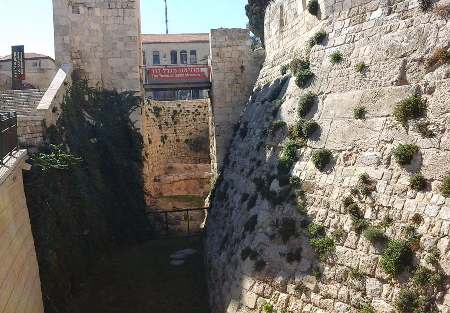  photo 23_Wall-1_zpsae779ad6.jpg