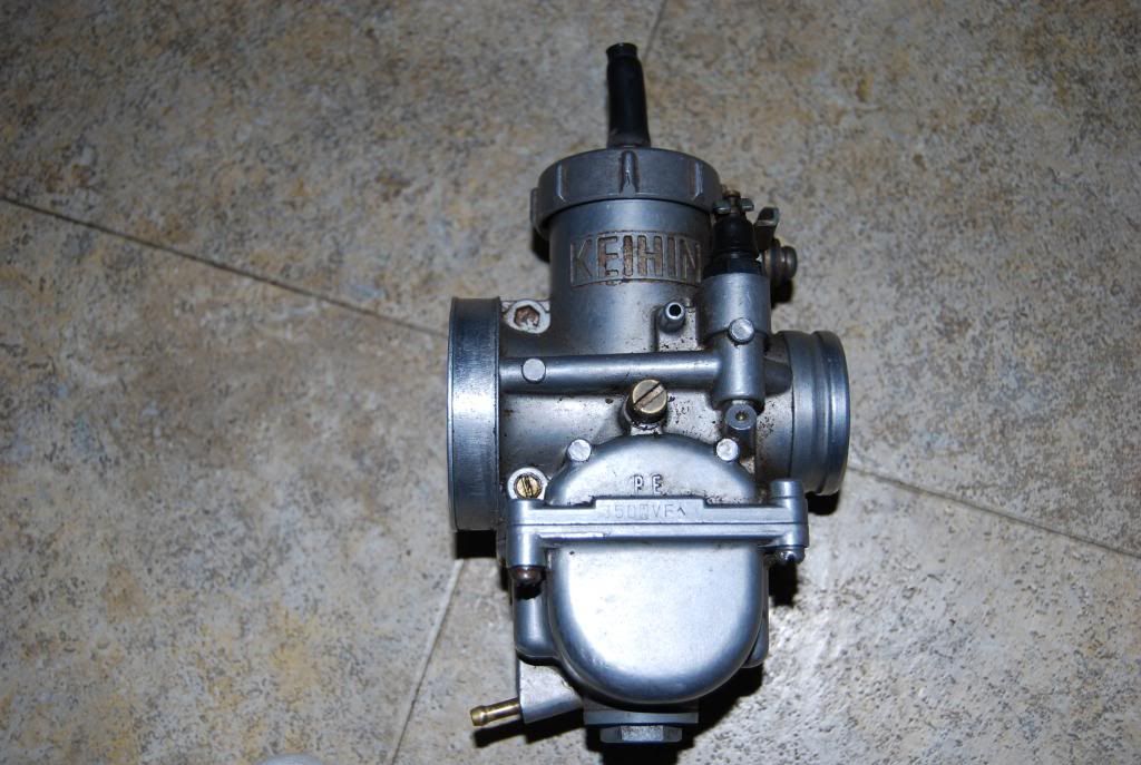 HELP carb idles then revs to 5k then dies