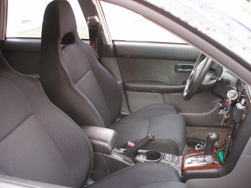 WRXfrseat.jpg