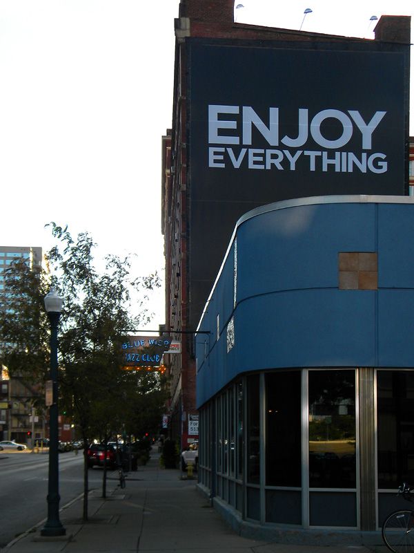 110825364dte.jpg