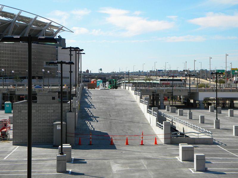 111022670dte.jpg
