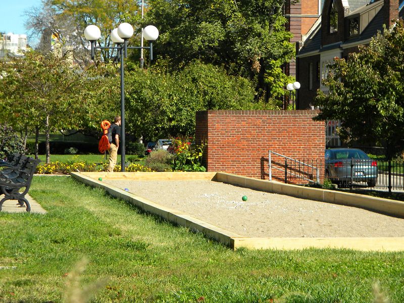 111022628dte.jpg