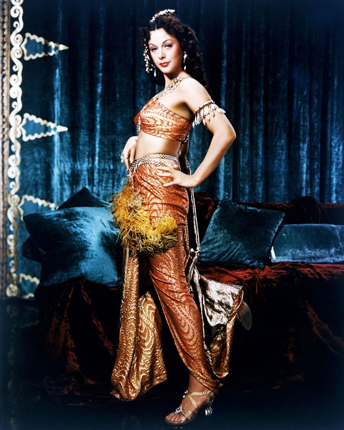 photo edith-head-17nocropw1800h1330_zps4553ecb1.jpg