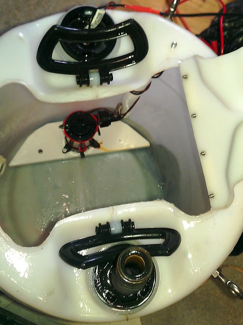 Live Bait Tank Setup