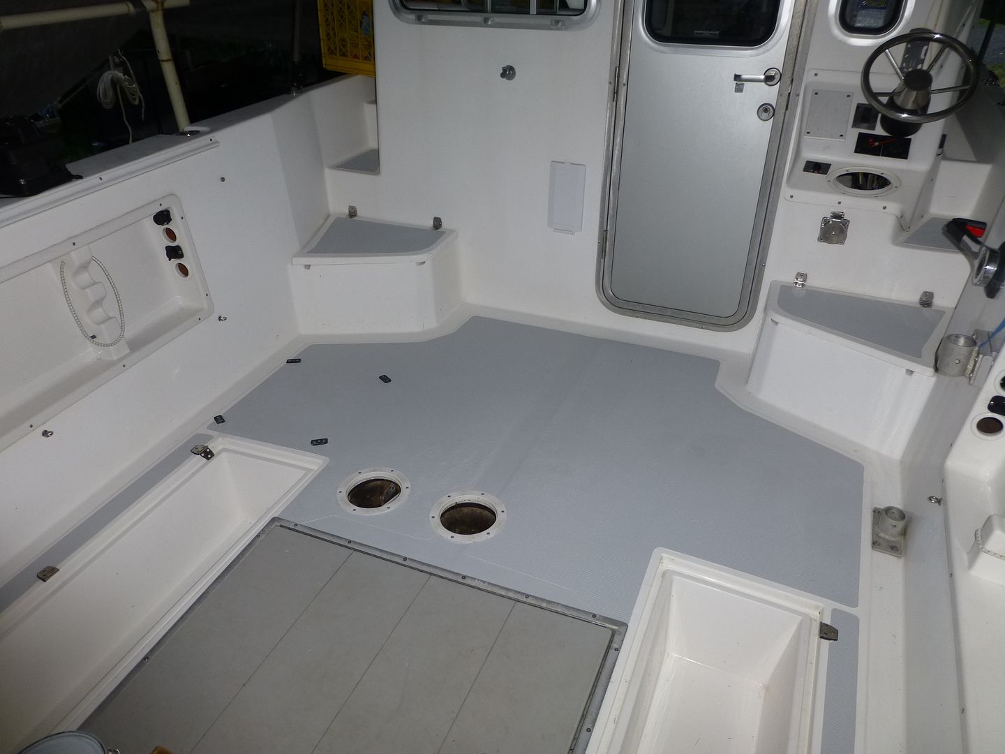 KiwiGrip Deck Paint Project Bloodydecks