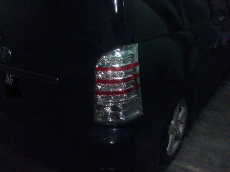 Toyota wish clear tail lamp