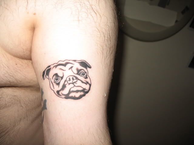 Last week Damian and I got cute little pug tattoos.