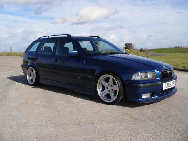 Thats my old E36 should NEVER have sold it