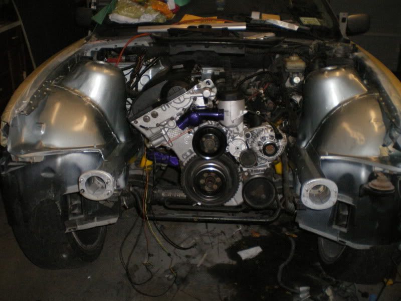 http://img.photobucket.com/albums/v371/turbociv/bmw%20build%20part3/IMGP0033.jpg