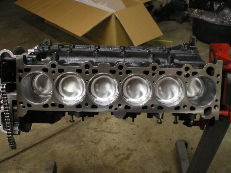 http://img.photobucket.com/albums/v371/turbociv/bmw%20build%20part3/IMGP0637.jpg