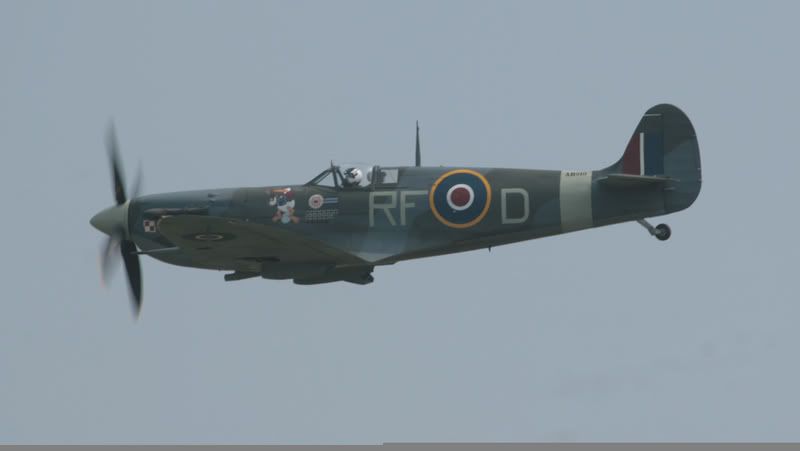 http://img.photobucket.com/albums/v373/Spitfiremkia/IMG_22511.jpg