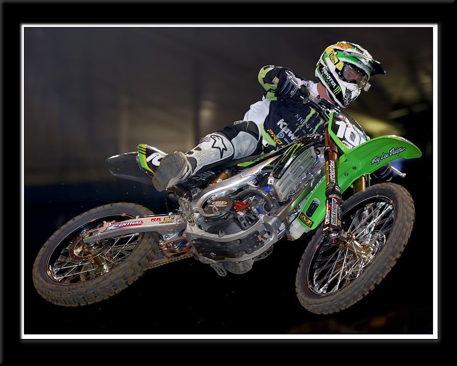 IMAGE: http://img.photobucket.com/albums/v373/squid31/SX-07/St%20Louis/901G6764.jpg