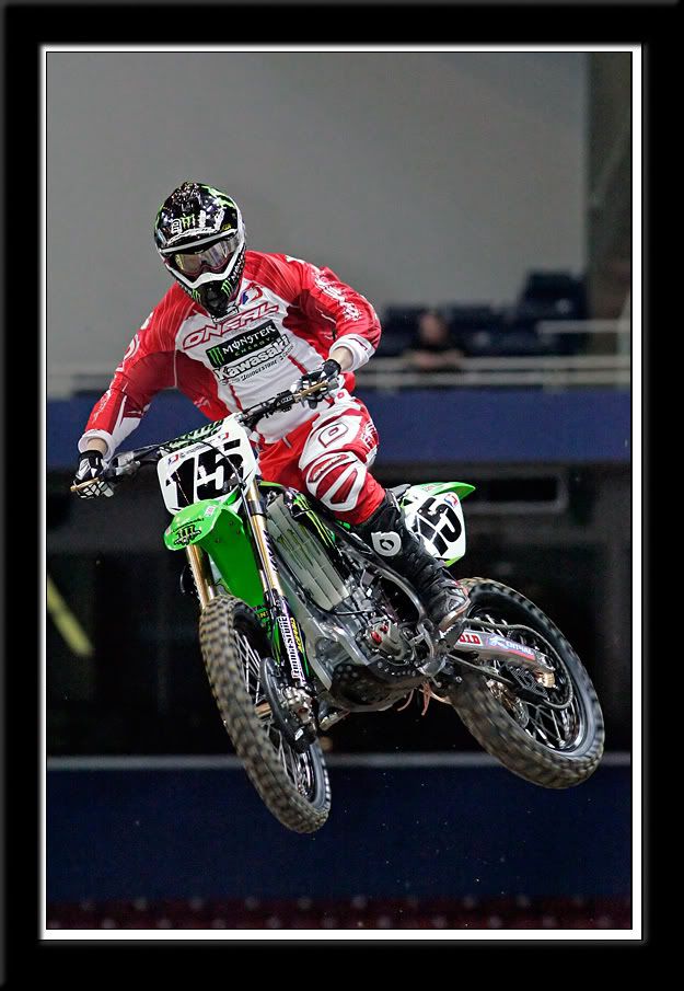 IMAGE: http://img.photobucket.com/albums/v373/squid31/SX-07/St%20Louis/MF8B1684.jpg