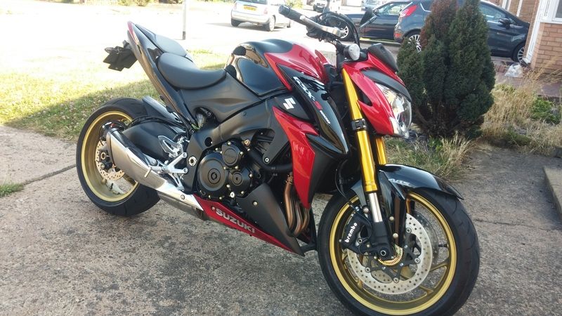 Gold wheels | GSXS 1000 Forum