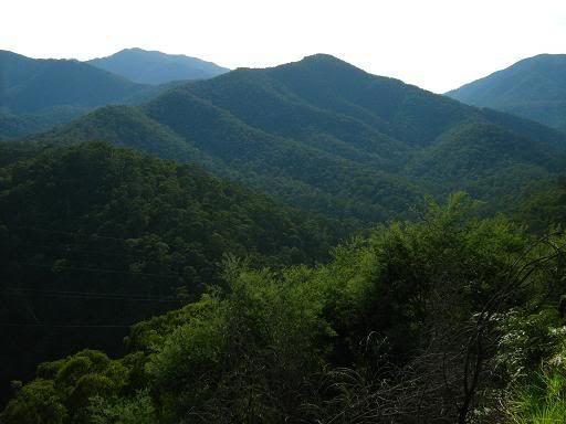 The climb to Falls Creek