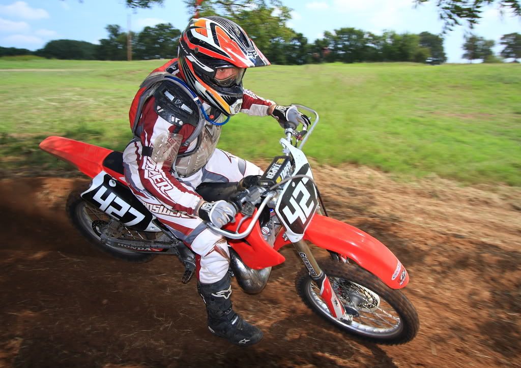 IMAGE: http://img.photobucket.com/albums/v381/JSkinner/north%20forty/IMG_1972.jpg