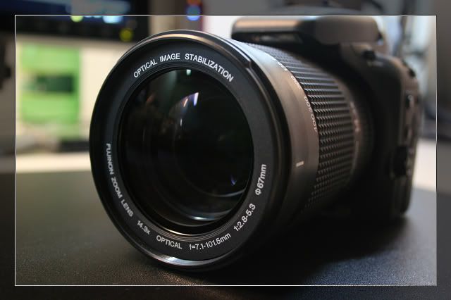 Fujifilm S100FS