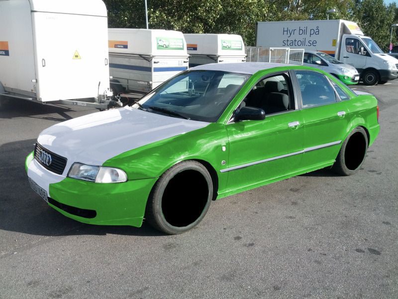 http://img.photobucket.com/albums/v388/zonic_boom/Audi%20A4%20-96/photoshop2.jpg