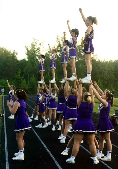 cheerleaders-1.jpg