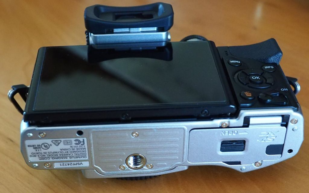 IMAGE: http://img.photobucket.com/albums/v389/dino8031/body%20bottom.jpg