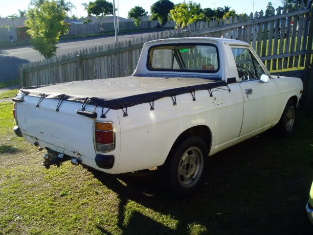 http://img.photobucket.com/albums/v390/C110GTR/1200%20Ute/1200ute2.jpg