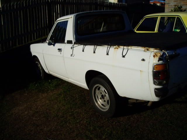 http://img.photobucket.com/albums/v390/C110GTR/1200%20Ute/1200ute3.jpg