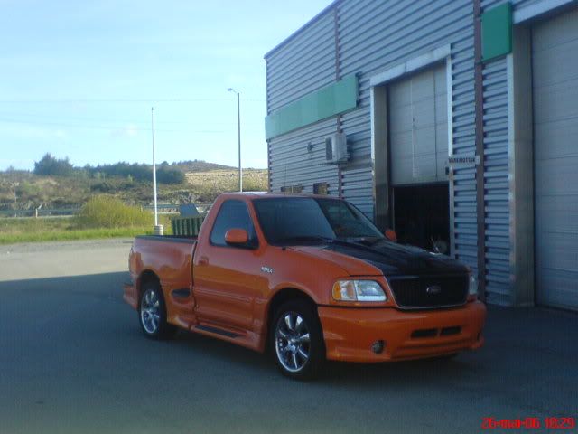 FordF1505-1.jpg