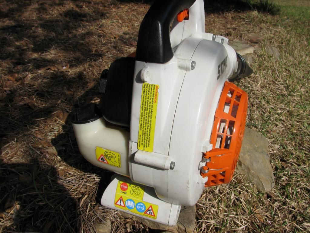 Stihl Gas Blower BG65 BG 85 c BG86 Good shape , ready to blow leaves