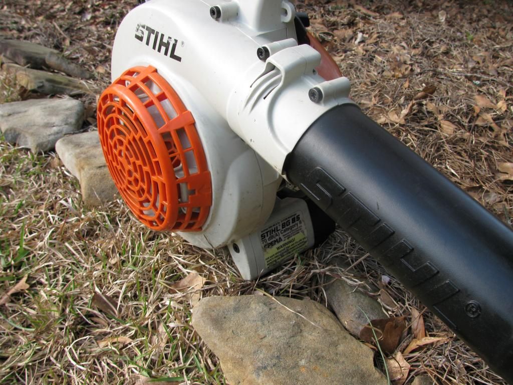 Stihl Gas Blower BG85 BG 85 c BG86 Great shape and ready to blow leaves