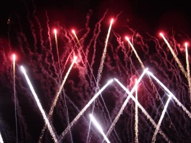 [Afbeelding: vuurwerk.jpg]