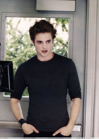 robert-pattinson-edward-twilight.jpg