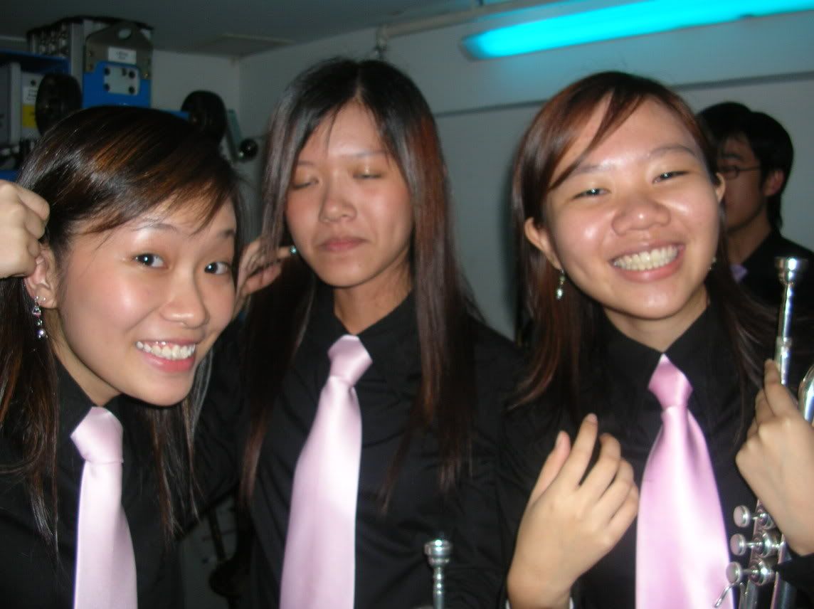 Image hosted by Photobucket.com