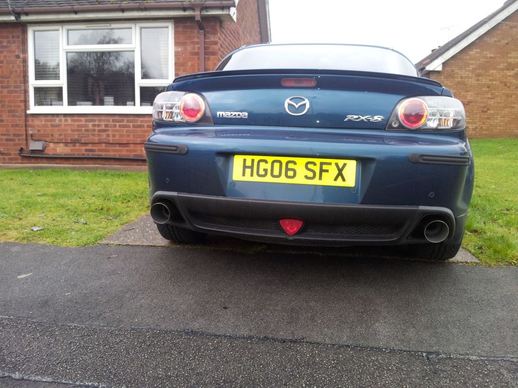 [Image: 2012-12-21132400.jpg]