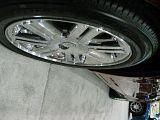 http://img.photobucket.com/albums/v398/Thorguitarist/AutoShow2009/th_75426536.jpg