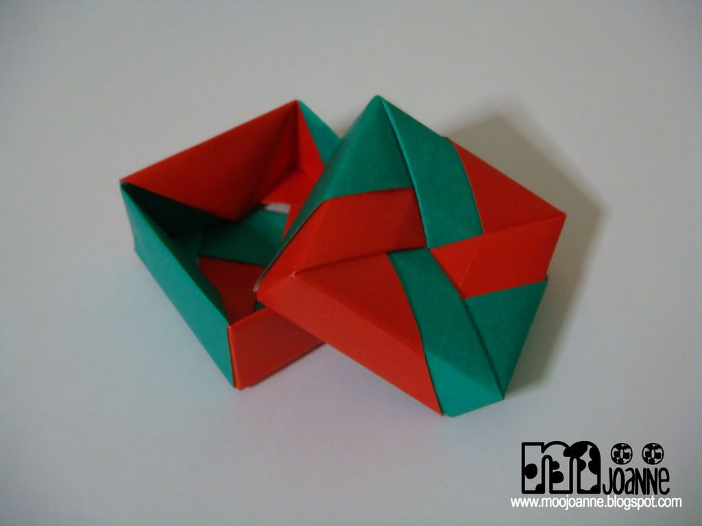 GB008 - Greeny Red [Complexity] = Xmas Special