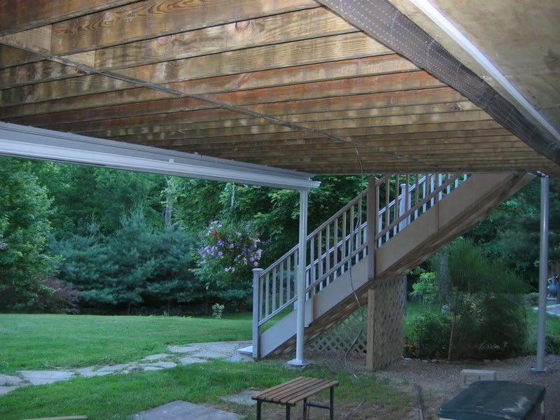 Fourtitude.com - Ceiling under deck?